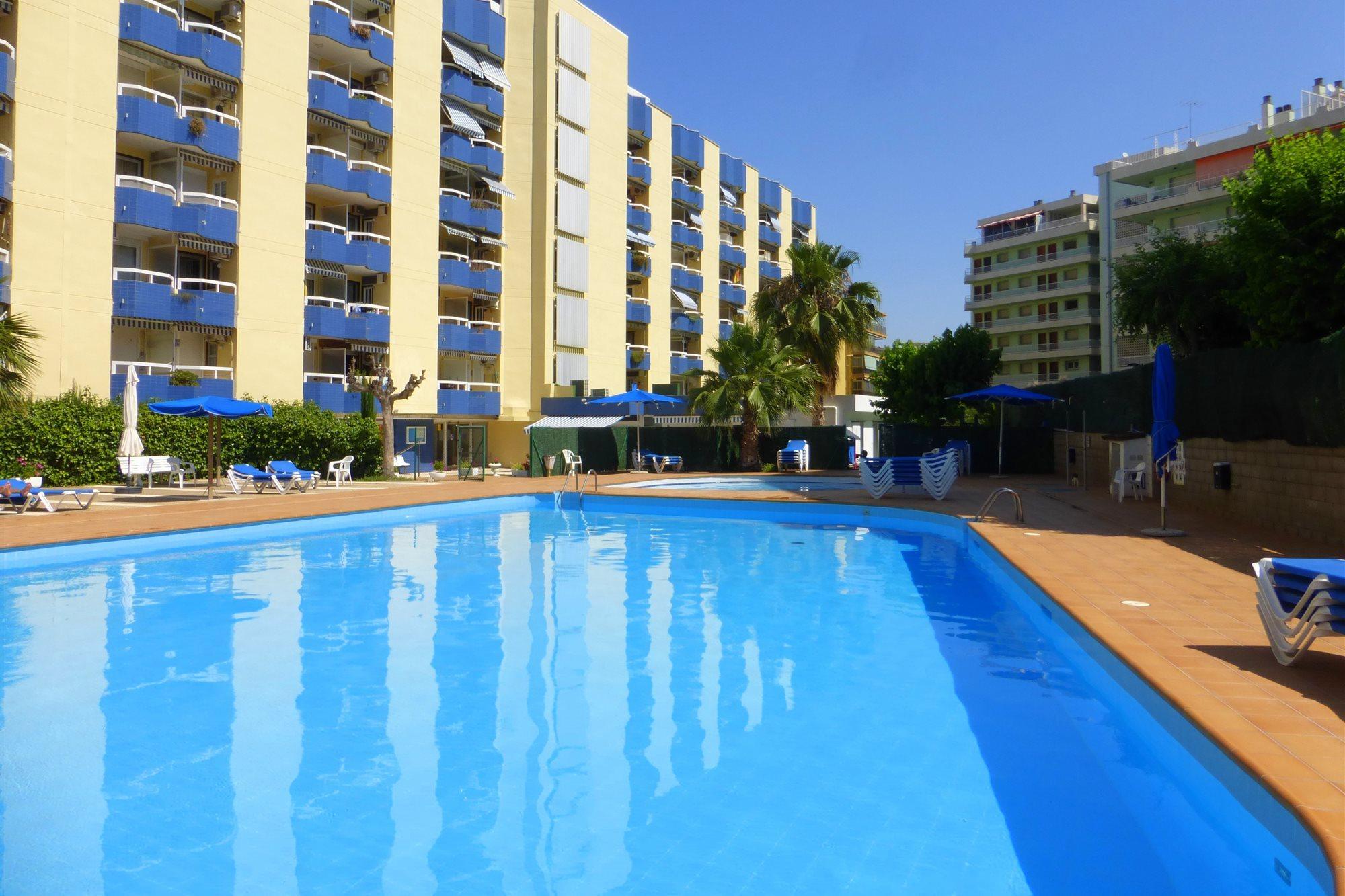 Rentalmar Alboran Apartments Салоу Экстерьер фото
